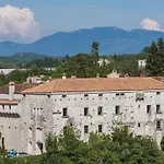 Frki V * Juradi