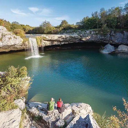 Frki V Дом отдыха *