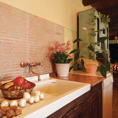 Holiday home 3 Bedroom Stunning In Frki Juradi