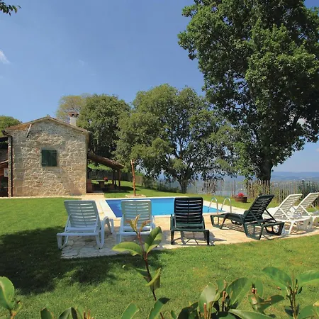 Holiday home 3 Bedroom Stunning In Frki