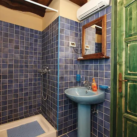 3 Bedroom Stunning In Frki