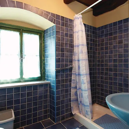 Holiday home 3 Bedroom Stunning In Frki Juradi