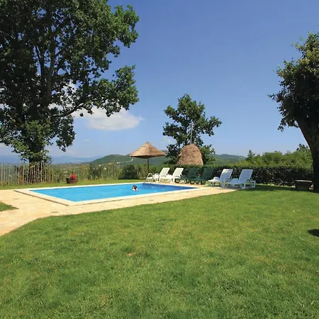 3 Bedroom Stunning In Frki