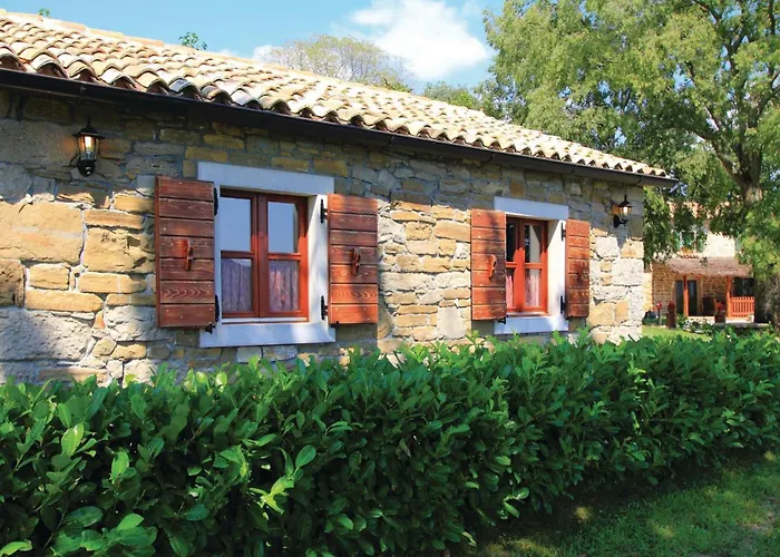 Frki V Tatil Evi Grimalda